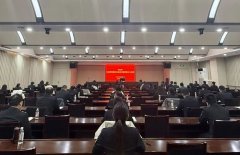 “日常平凡正在一线跑得多